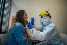 Először haladta meg a gyógyultak száma az aktív fertőzöttekét Magyarországon