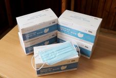 Háromszéken maszkokat adnak az iskolába visszatérő diákoknak