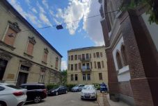 Tiltakozik az aradi evangélikus egyház a szomszédba tervezett apartman- és irodaház miatt