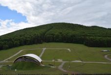 Pünkösdi búcsú Csíksomlyón: idén üresen ásított a „nyereg”