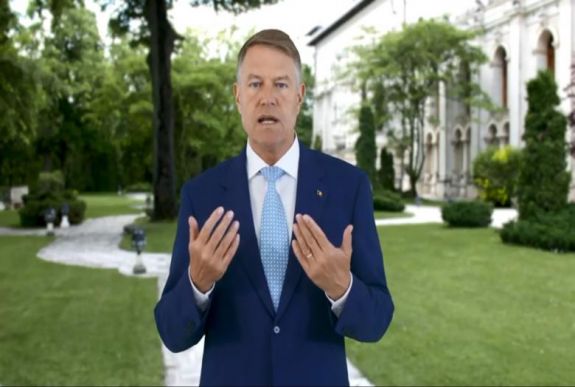 Ezt üzente a gyerekeknek Klaus Iohannis államfő