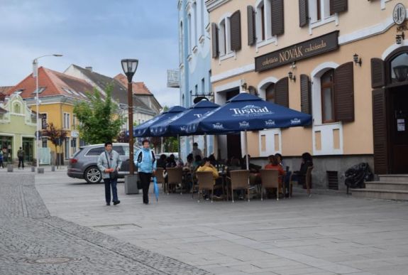 Zöld számot fognak kapni a vendéglátósok és koncertszervezők