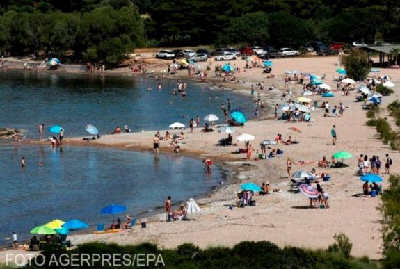 Június 15-től enyhülhetnek a hazatérő turistákra vonatkozó karanténszabályok