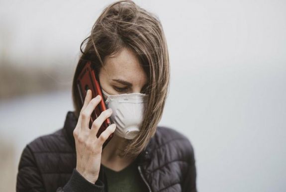 Eddig lesz kötelező maszkot viselni az egészségügyi miniszter szerint