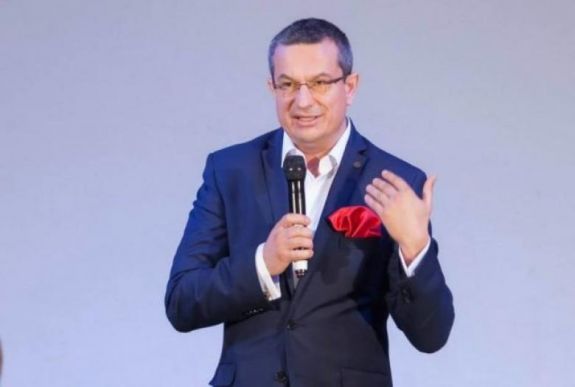 Az RMDSZ újabb mandátumra jelölte Asztalos Csabát a diszkriminációellenes tanács élére