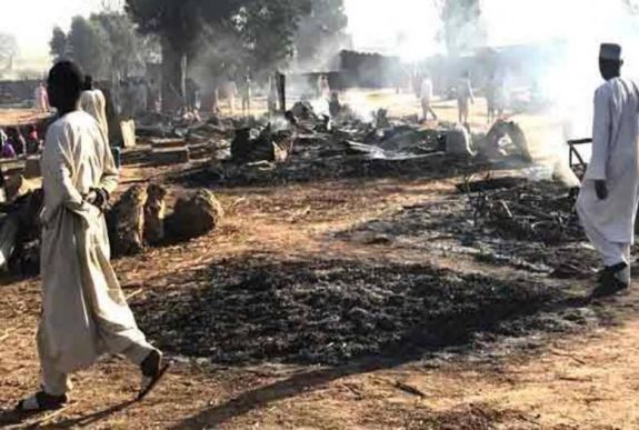 Mintegy 69 civilt mészároltak le terroristák Nigériában