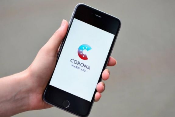 Koronavírus: német kapcsolatkövető alkalmazást mutattak be