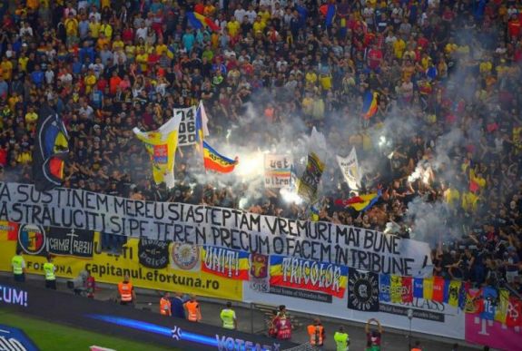 Újabb 5 ezer lejes büntetést kapott a FRF a román szurkolók magyarellenes skandálásai miatt