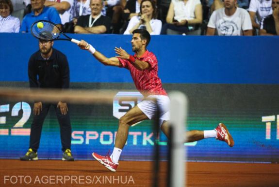 Novak Djokovics világelső teniszezőt is megfertőzte a koronavírus
