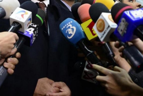 A szenátus már megszavazta: mégsem lesz adómentes az újságírók jövedelme