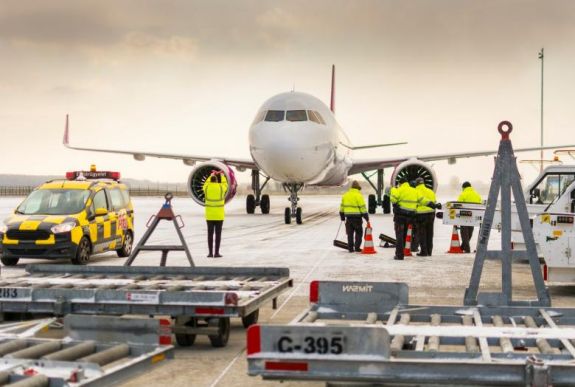 Nyolc bukaresti járatát indítja újra a Wizz Air