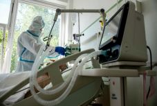 Egészségügyi miniszter: Románia a járvány csökkenő szakaszában van