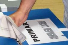 Alkotmánysértők a polgármesterek mandátumát meghosszabbító jogszabályok