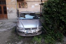 A külföldi rendszámú elhagyott járműveket is elszállíthatják a közterületfenntartók