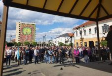 Háromszéken istentisztelettel, koszorúzással és őrtűzzel emlékeztek Trianonra