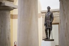 Amerikai tüntetések: Nancy Pelosi házelnök a konföderációs szobrok eltávolítását követeli a kongresszusból