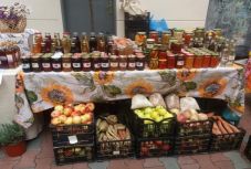 A járvány miatt az internetre költöztek a termékeiket kínáló kisgazdák – milyen volt az átállás?