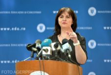 Üzent az oktatásügyi miniszter a hétfőn kezdődő képességvizsgáról lemaradóknak is 