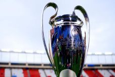 Döntött az UEFA: nyolcas tornával fejezik be a BL-t és az EL-t