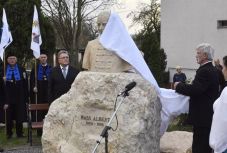 Ügyészség: nem tilos megemlékezni Wass Albert irodalmi munkásságáról