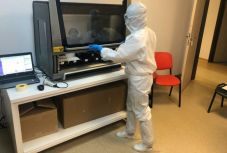 Megduplázódott az elmúlt héten az új koronavírusos esetek száma