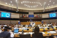 Az EP adóügyekért felelős állandó albizottságot hozott létre