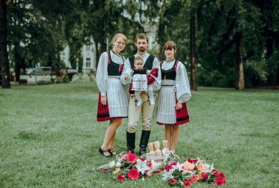 Több száz fotót kaptunk az olvasóinktól a székely népviselet napján