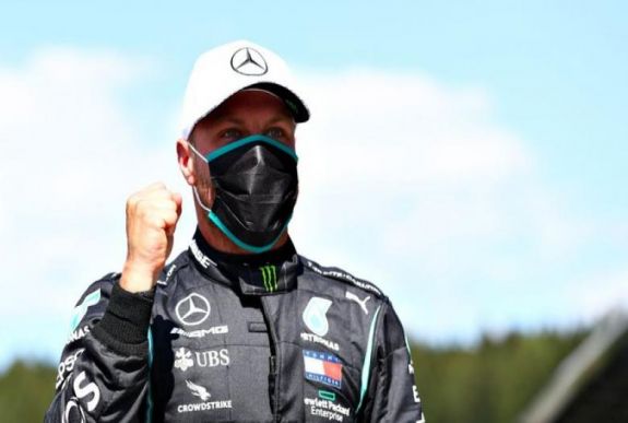 Forma-1: Valtteri Bottas nyerte az időmérőt, övé a szezon első pole pozíciója