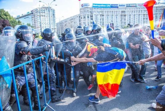Diaszpóra-tüntetés: ejtette a vádakat a DIICOT a csendőrségi vezetők ellen