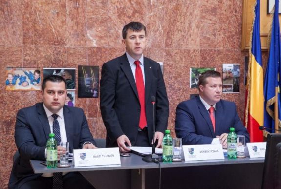 Borboly vagy Barti? Pénteken eldőlhet, ki lesz az RMDSZ Hargita megyei tanácselnökjelöltje