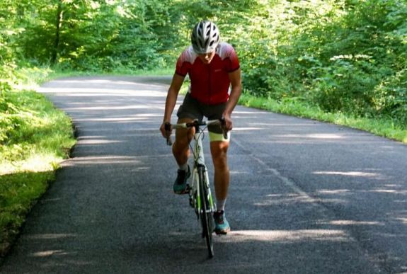 Cukorbeteg háromszéki fiatalember teljesíti az Everesting Challenge-t