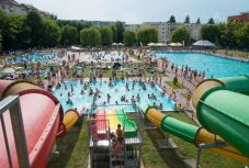 Egy hét múlva nyílik a sepsiszentgyörgyi élményfürdő