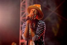 Gospelsorozatot indít a Netflixen a Happyvel híressé vált Pharell Williams