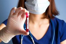 Koronavírus Romániában: elítéli a járványhelyzet elpolitizálását a Stratégiai Kommunikációs Csoport