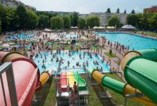 Szigorú szabályok mellett nyílik a sepsiszentgyörgyi élményfürdő