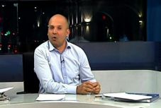 Megbírságolták a műsorvezetőt, aki magyarellenes felhanggal beszélt Úz-völgyéről