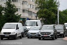 Így egyszerűsítenék a járművek forgalomba íratását