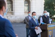 Orban kéri a lakosságot, hogy tartsa be a védekezési szabályokat