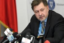 Romániai főmikrobiológus: jó jel, ha a járvány új csúcsához közeledünk