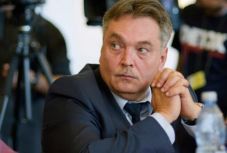 László Attila: „Ilyen dilettáns kormánnyal még nem találkoztam”