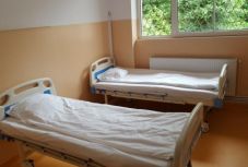 Karanténtörvény: a tünetmentes személyek otthoni elkülönítésbe vonulhatnak