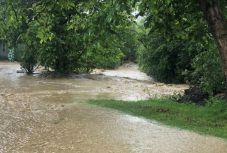 Elsőfokú árvízriasztás van érvényben csütörtök estig több erdélyi folyón