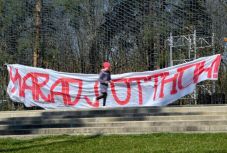 Kenyérszűz és fotelvirológus: karanténszótárt állított össze egy magyar nyelvész