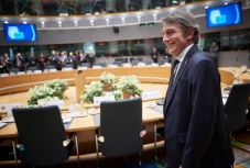 Sassoli: az EP elégedett a gazdasági helyreállítási alapról szóló megállapodással