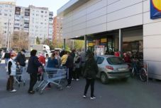 Romlott a fogyasztói bizalom az EU-ban júliusban