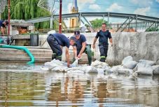 Árvízriasztást adtak ki számos folyóra