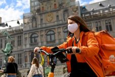 Koronavírus: éjszakai kijárási tilalmat rendeltek el Antwerpenben