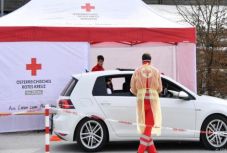 Harmadik napja száz fölött van az új fertőzöttek száma Ausztriában