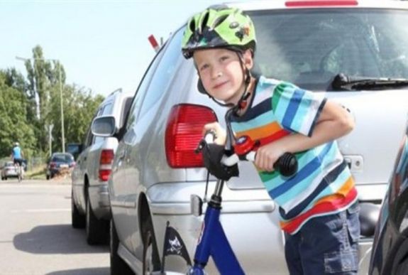 Ezekre figyeljünk a gyerekek városi közlekedése során – szakértőt kérdeztünk