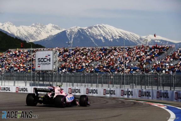 Forma-1: az Orosz Nagydíjon térhetnek vissza a lelátókra a nézők